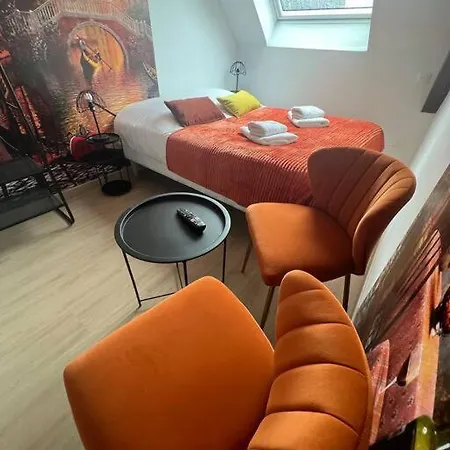 Esprit Italie, Joli Au Coeur De *